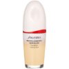 Shiseido Revitalessence Skin Glow Foundation лек фон дьо тен с озаряващ ефект SPF 30 цвят Ivory 30 мл.