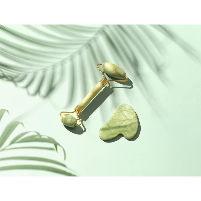 Zoë Ayla Luxurious Jade Crystal Roller масажно валяче за лице 1 бр. на ниска цена
