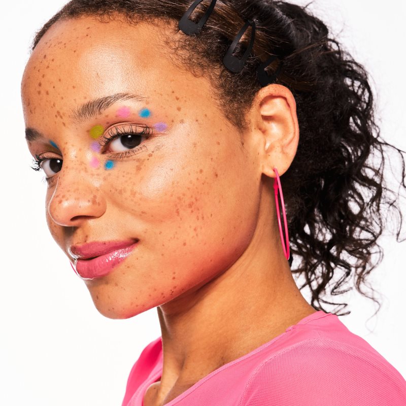 essence BABY GOT HOLO GLOW озаряващ стик цвят 10 Holy Apricotly 5 гр. на ниска цена