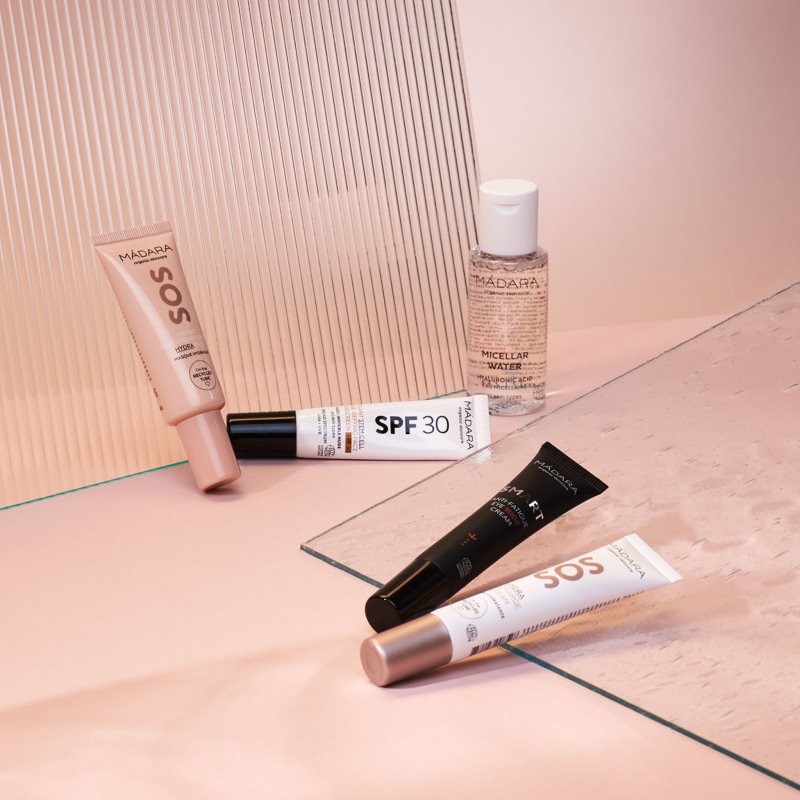 MÁDARA WHEREVER Travel Set 5-In-1 комплект за пътуване за перфектна кожа на ниска цена