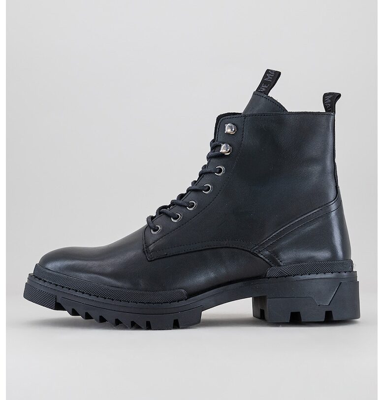 Боти с лого Steve Madden