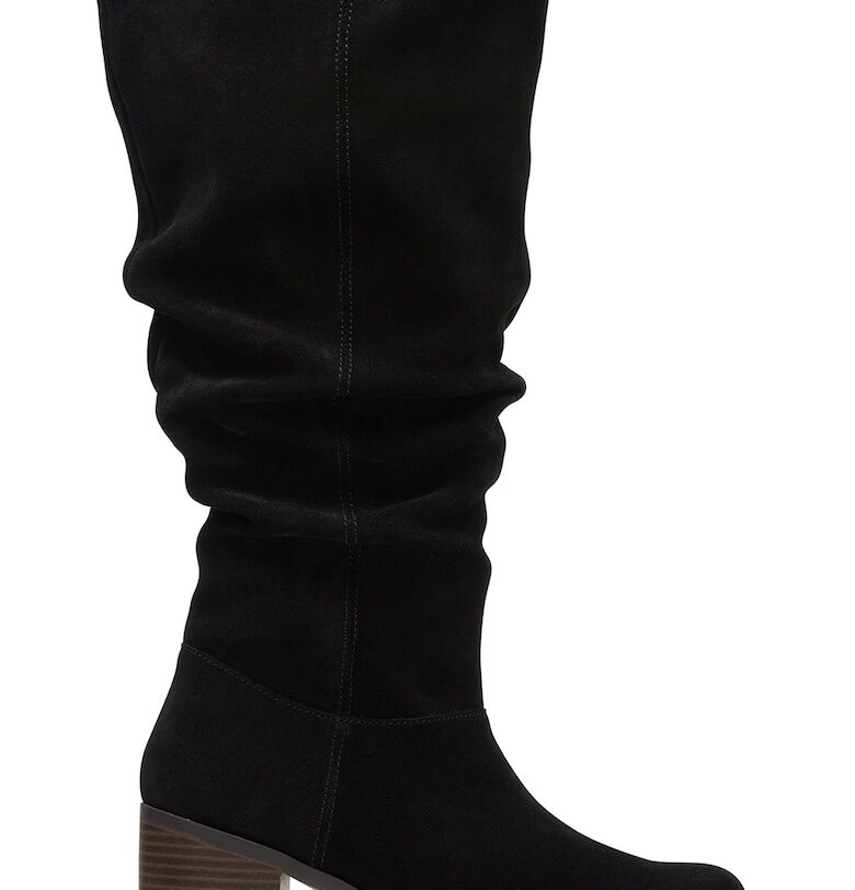 Велурени ботуши Clarks