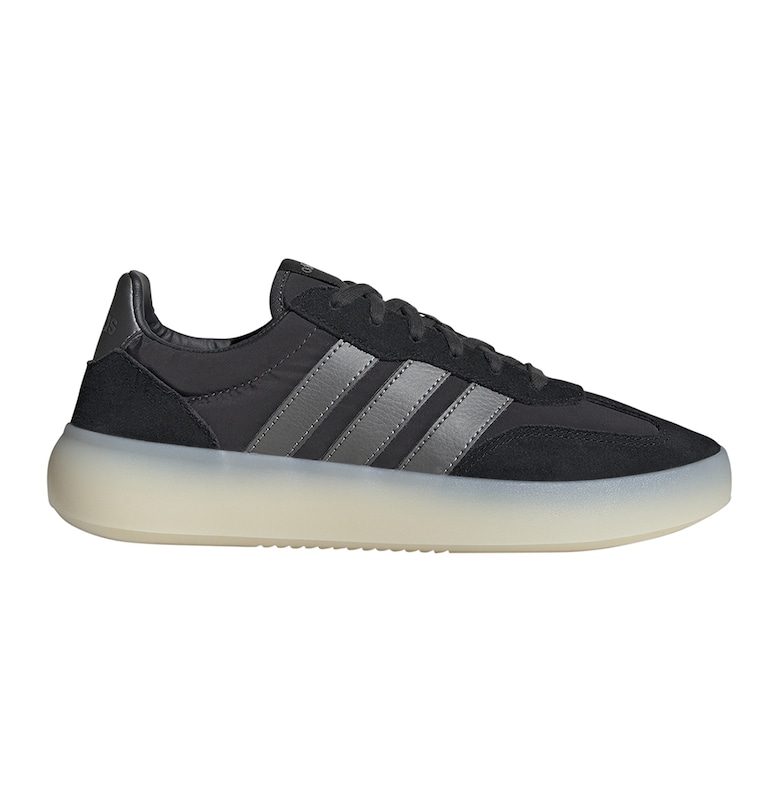 Велурени спортни обувки Barreda Decode adidas Sportswear