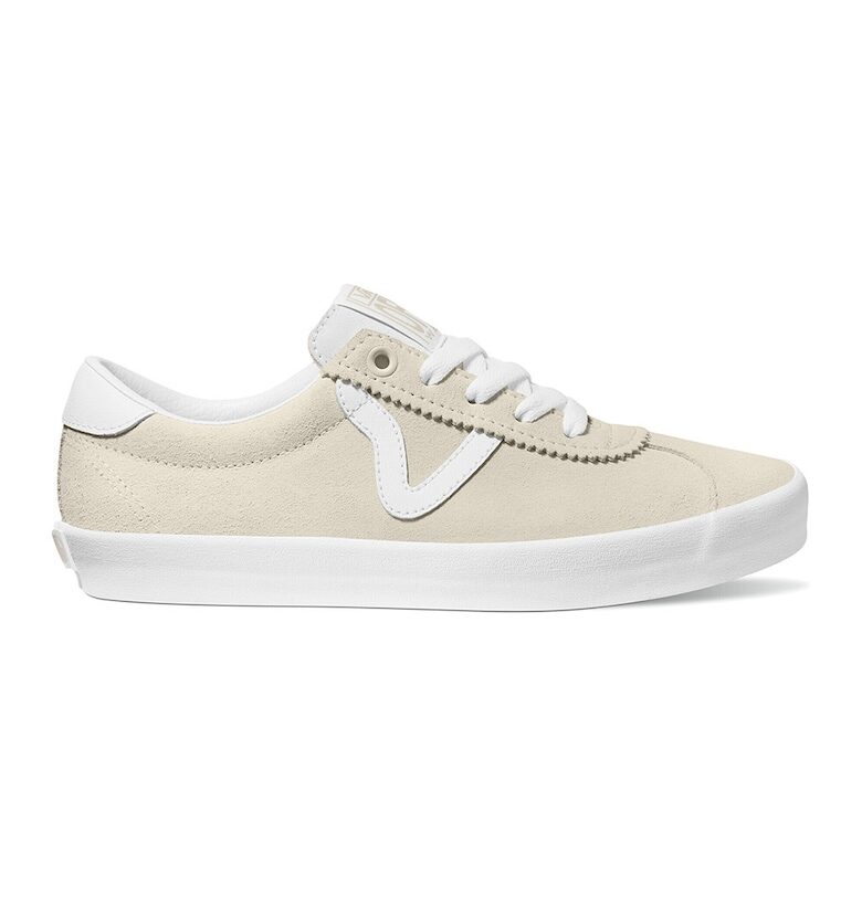 Велурени спортни обувки Vans