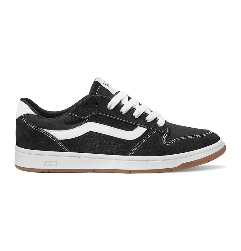 Велурени спортни обувки Vans