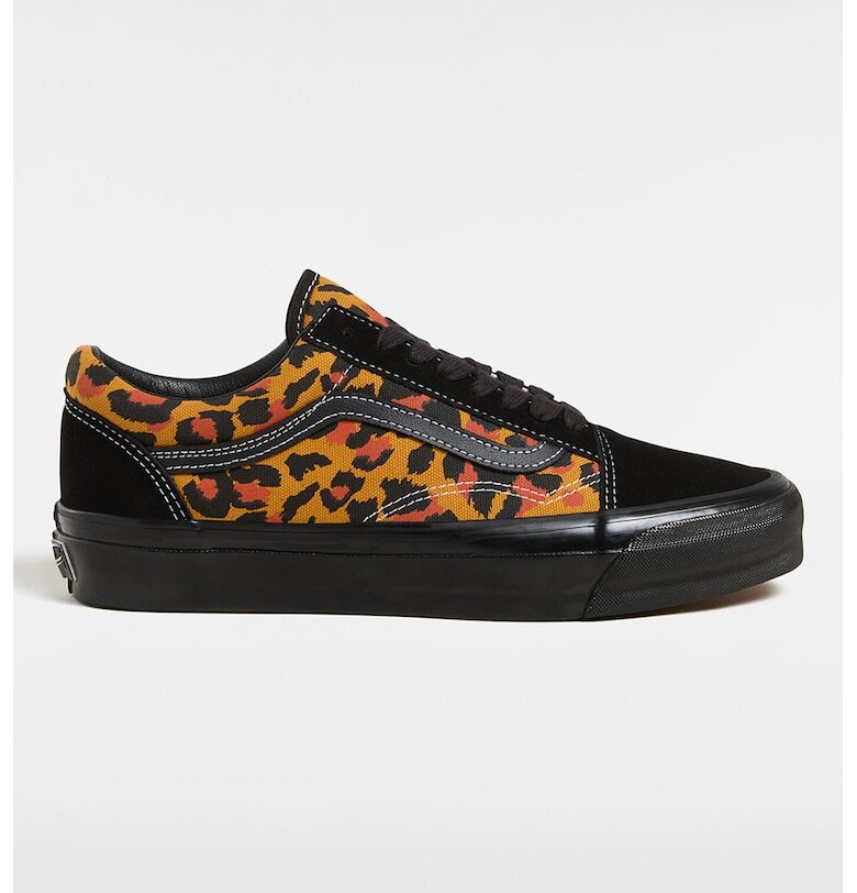 Кецове с принт и велур Vans