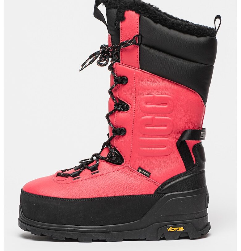 Кожени ботуши с връзки UGG