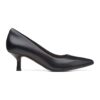 Кожени обувки Violette55 с остър връх Clarks