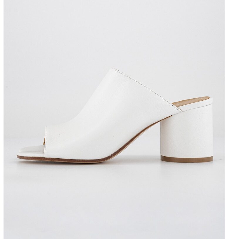 Кожени сандали MAISON MARGIELA