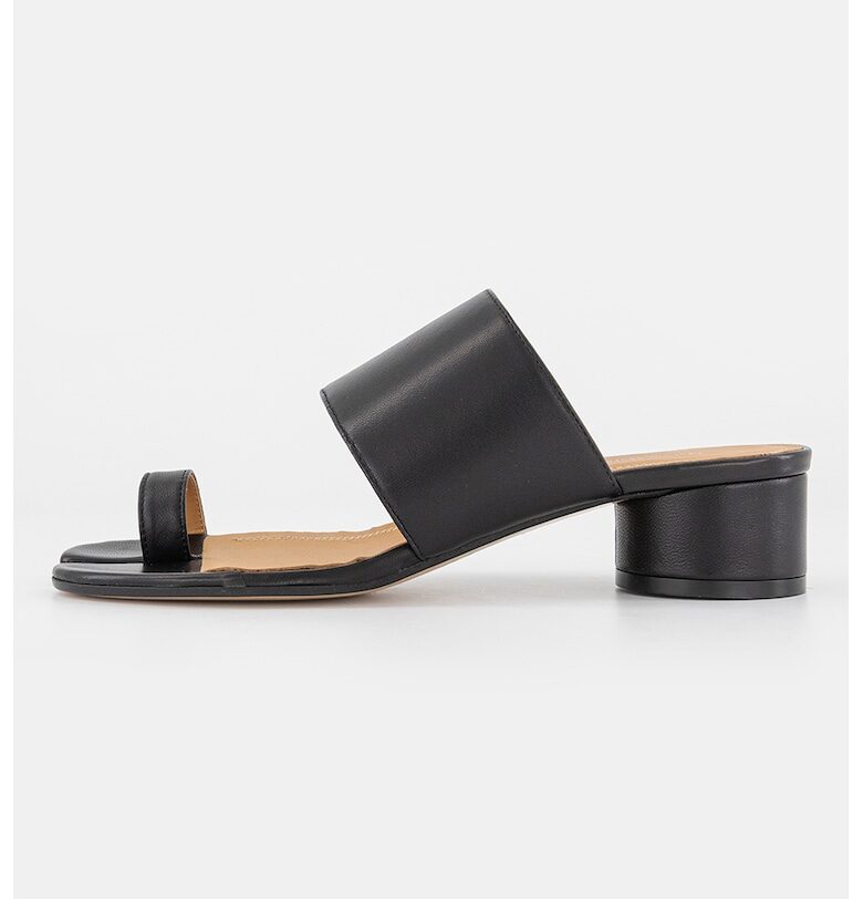 Кожени сандали Tabi MAISON MARGIELA