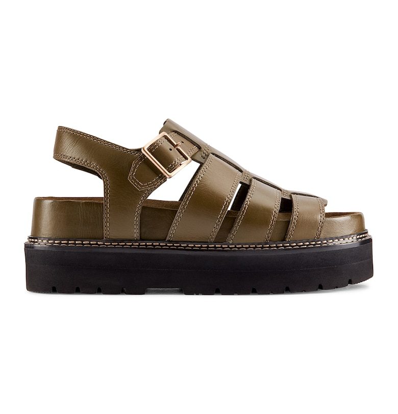 Кожени сандали с равна платформа Clarks