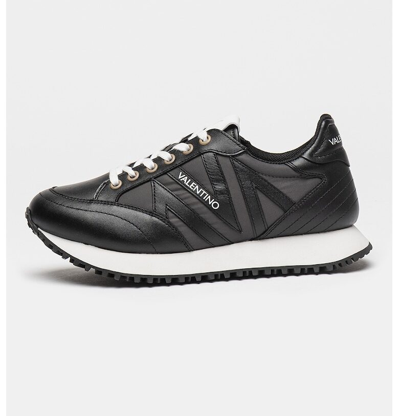 Кожени спортни обувки с мрежести зони Valentino