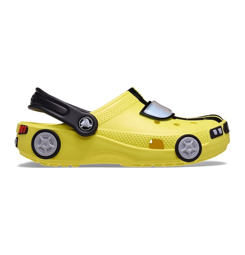 Крокс с каишка на петата и дизайн на кола Crocs