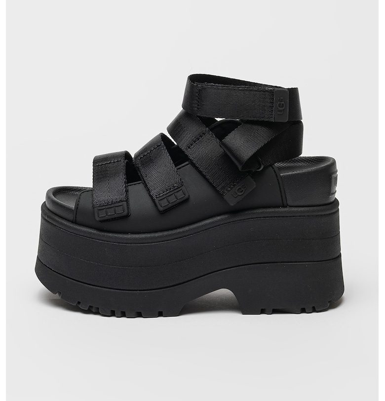 Сандали GoldenRise с платформа UGG