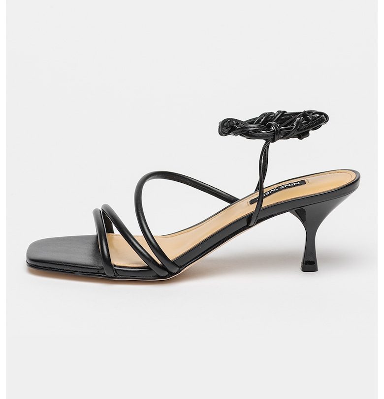 Сандали Hendy с каишка на глезена NINE WEST
