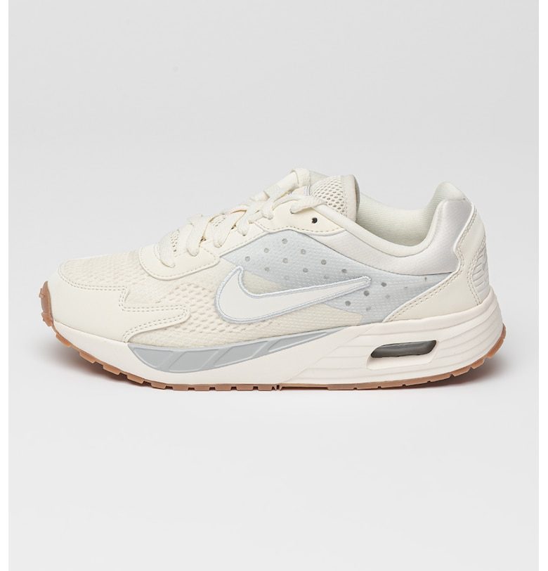 Спортни обувки Air Max Solo Nike