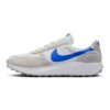 Спортни обувки Waffle Nav с велур Nike