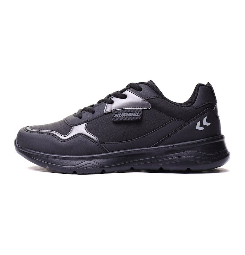 Спортни обувки от еко кожа Hummel