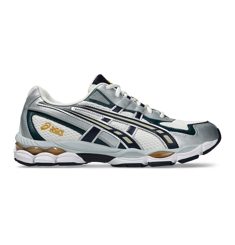 Спортни обувки от еко кожа с връзки Asics
