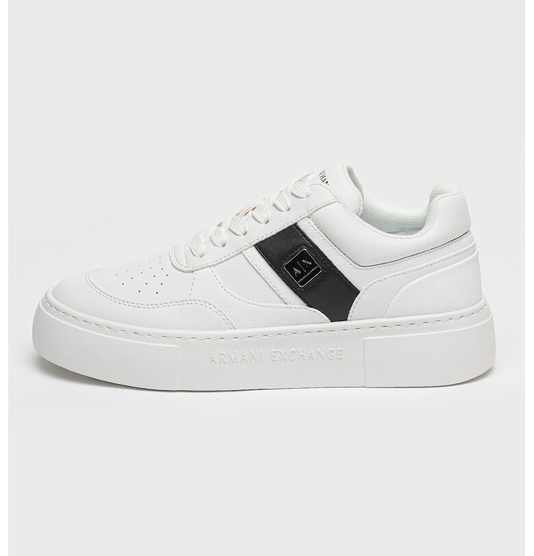 Спортни обувки от еко кожа с платформа ARMANI EXCHANGE