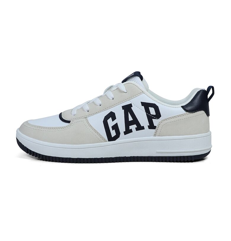 Спортни обувки от еко кожа с уголемено лого GAP