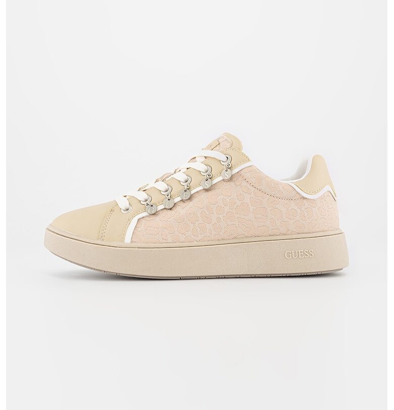 Спортни обувки с животинска щампа GUESS