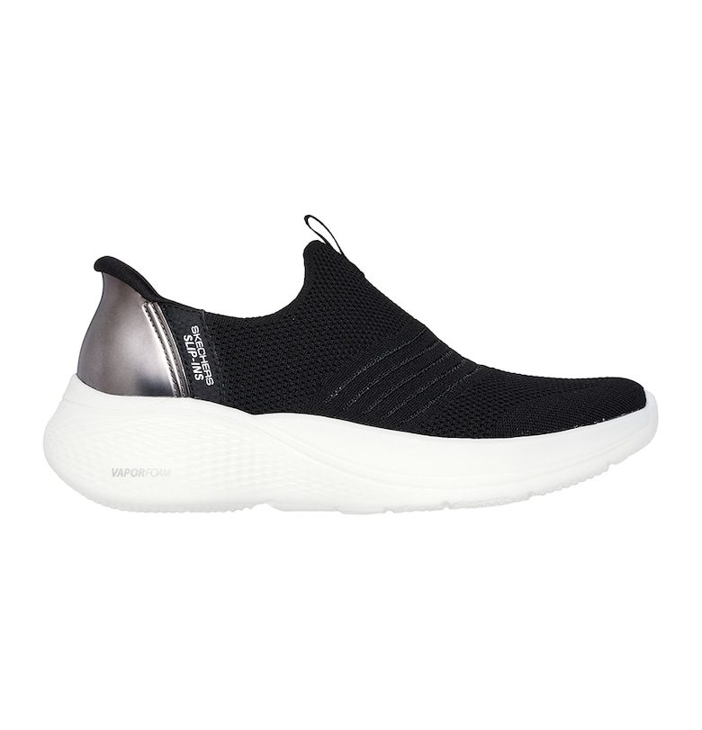 Спортни обувки с мрежа и лесно обуване Skechers