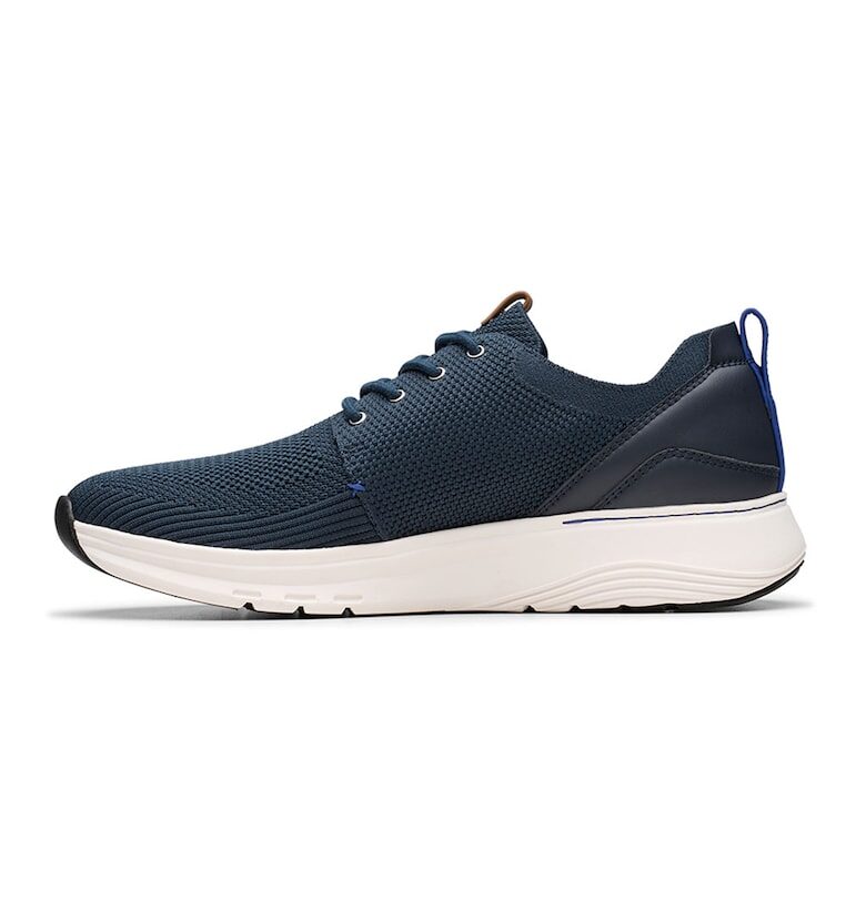 Текстилни спортни обувки Motion Trek без закопчаване Clarks