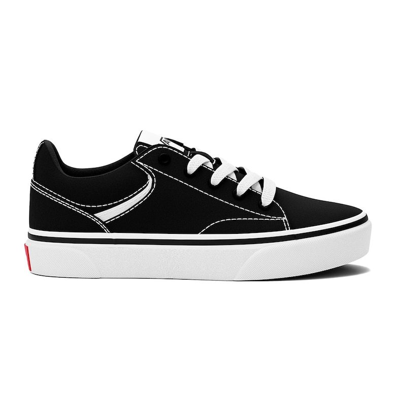 Текстилни спортни обувки с връзки Vans