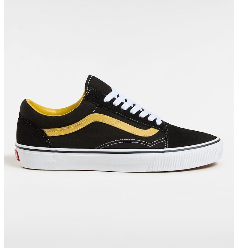 Унисекс кецове с овален връх Vans