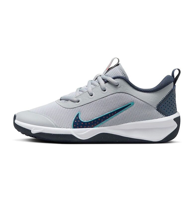 Фитнес обувки Omni Multi-Court Nike
