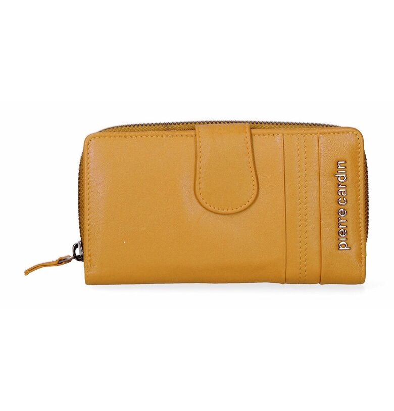 Кожен портфейл с лого Pierre Cardin