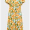 Флорална рокля с къси ръкави Mango