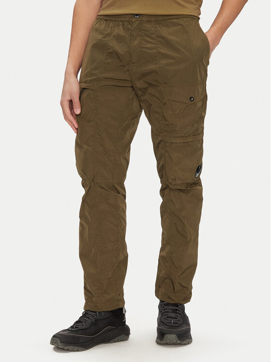 C.P. Company Текстилни панталони 18CMPA063A005904G Зелен Regular Fit за Мъже цена