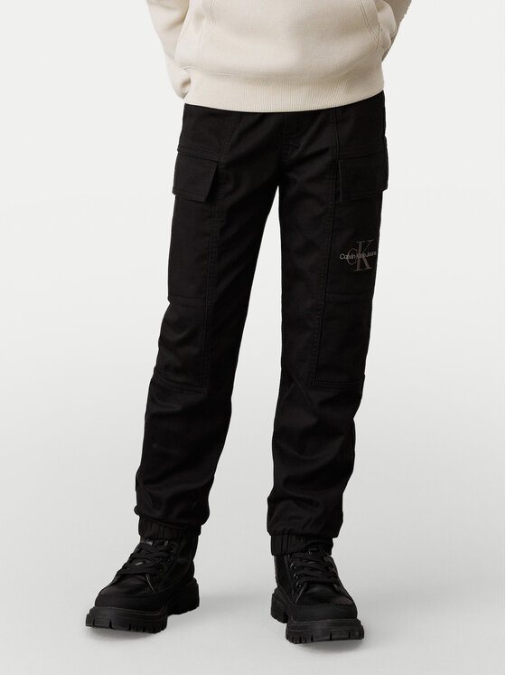 Calvin Klein Jeans Джогъри Essential IB0IB02270 M Черен Regular Fit за Момчета цена