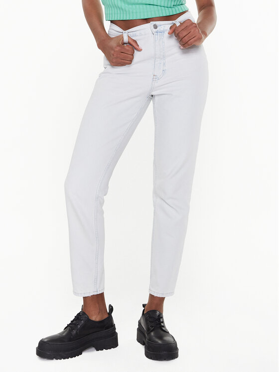 Calvin Klein Jeans Дънки J20J220859 Бял Mom Fit за Жени цена