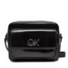 Calvin Klein Дамска чанта Re-Lock Camera K60K612544 Черен за Жени цена