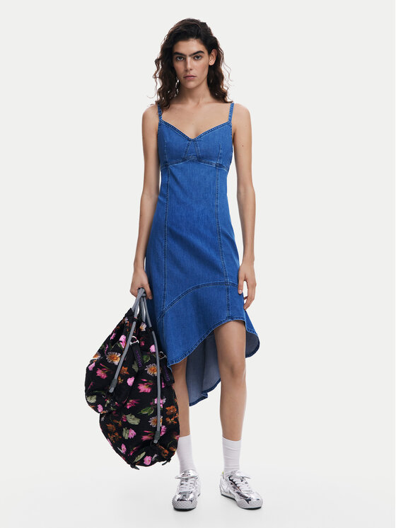 Desigual Дънкова рокля Munich 25SWVD07 Син Regular Fit за Жени цена