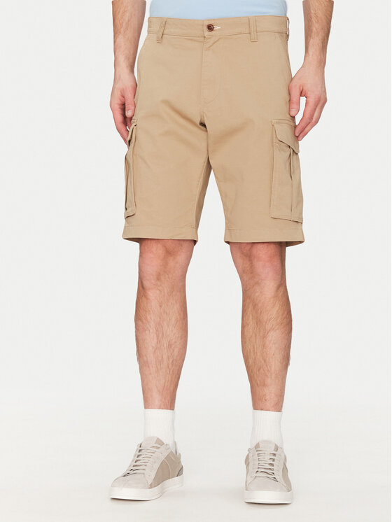 Gant Шорти от плат 205069 Бежов Relaxed Fit за Мъже цена