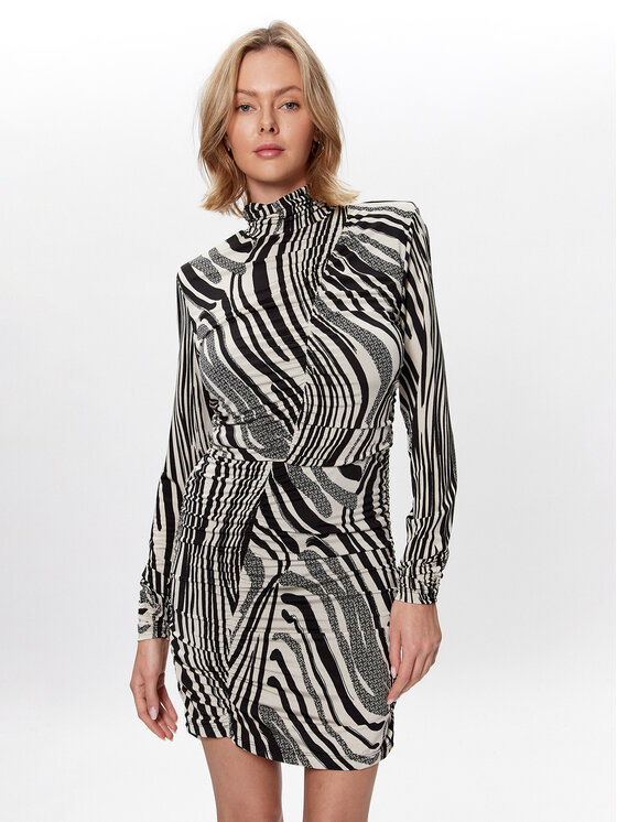 Gestuz Ежедневна рокля Oda 10906613 Черен Slim Fit за Жени цена