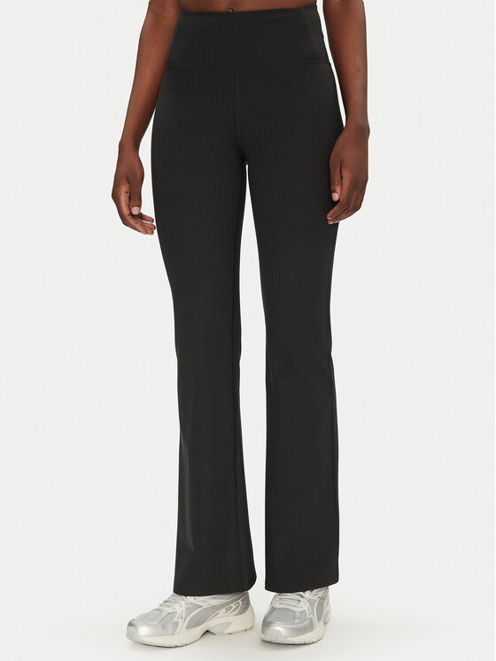 Girlfriend Collective Клин Rib Flare 4038RIB Черен Slim Fit за Жени цена