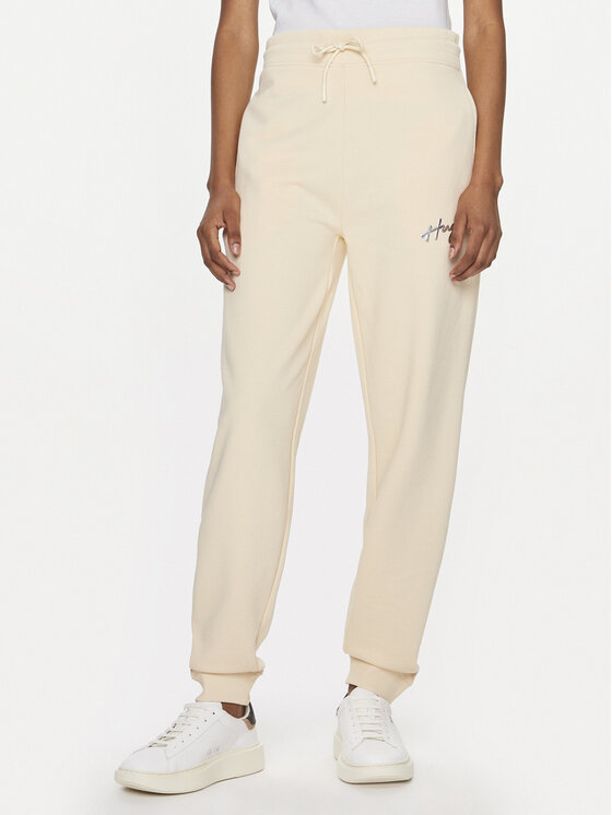 Hugo Долнище анцуг Easy 50509171 Бежов Relaxed Fit за Жени цена