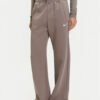 Nike Долнище анцуг Phoenix DQ5615 Кафяв Regular Fit за Жени цена