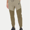Nike Долнище анцуг Tech HV0959 Каки Regular Fit за Мъже цена
