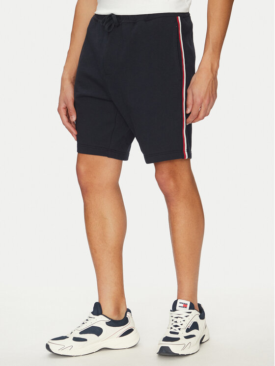 Tommy Hilfiger Шорти от плат Global Stripe MW0MW39255 Тъмносин Regular Fit за Мъже цена