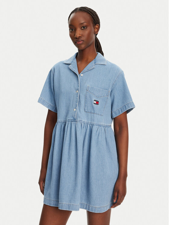 Tommy Jeans Дънкова рокля DW0DW20372 Син Relaxed Fit за Жени цена