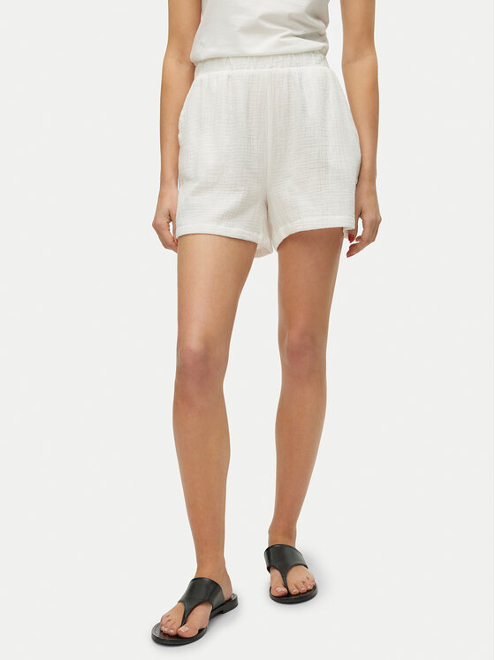 Vero Moda Шорти от плат Natali 10279687 Бял Baggy Fit за Жени цена