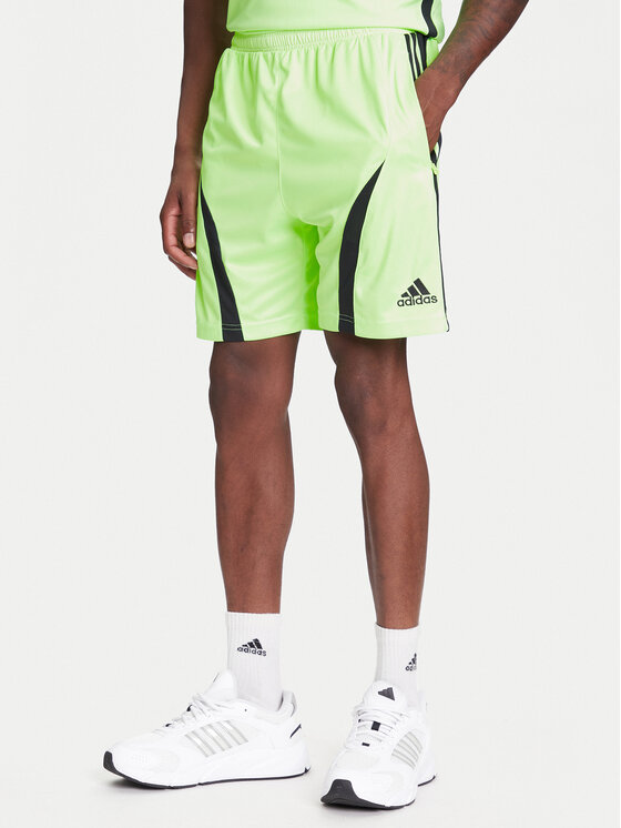 adidas Спортни шорти Teamgeist adicolor JW1349 Зелен Regular Fit за Мъже цена