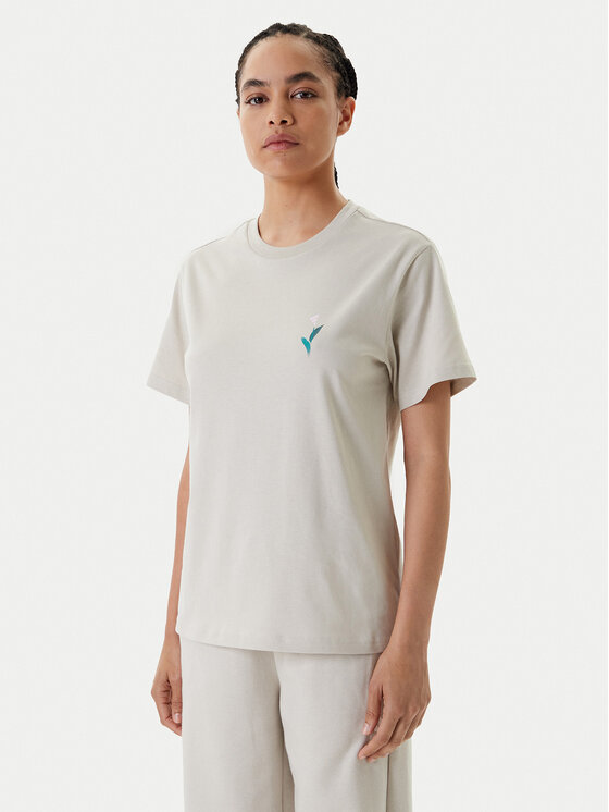 adidas Тишърт House of Tiro Graphic JM4358 Бежов Regular Fit за Жени цена