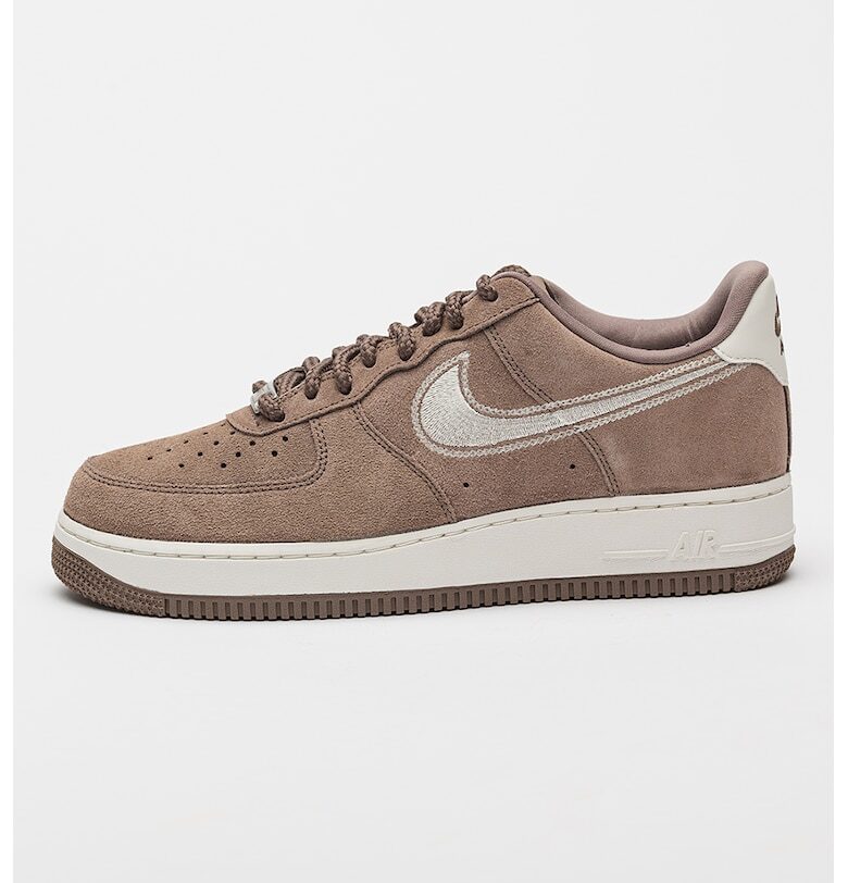 Велурени маратонки Air Force 1 '07 LV8 Nike